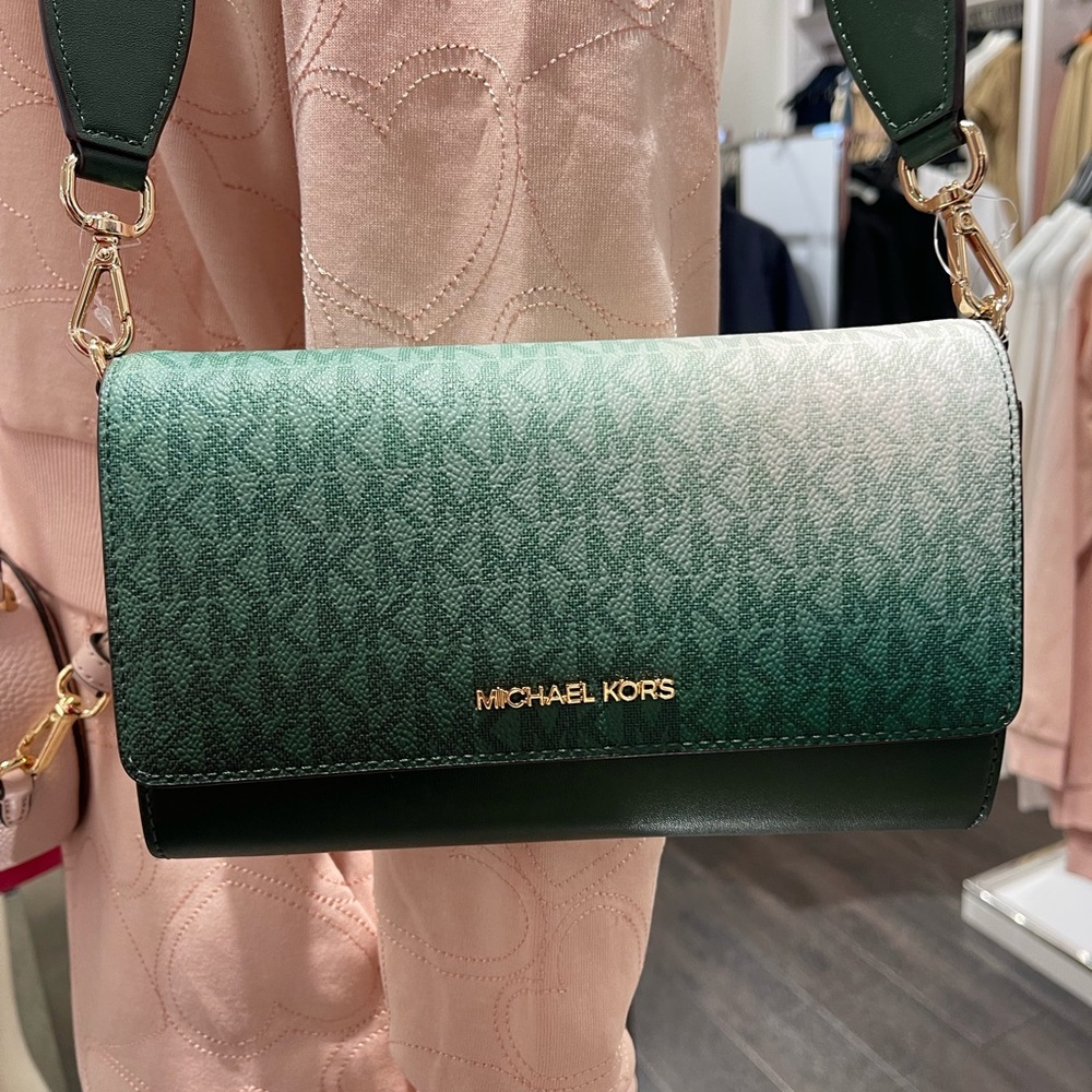 MICHAEL KORS Jet Set Large Ombré Signature Logo ZA Crossbody Bag
Moss Multi 
NWT - Picture 15 of 16